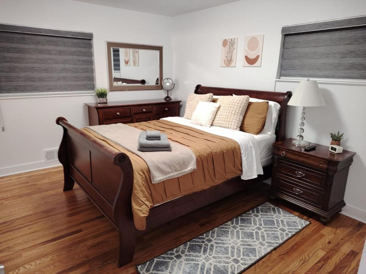 With Garden 3br Perfect Family & Groups Denver