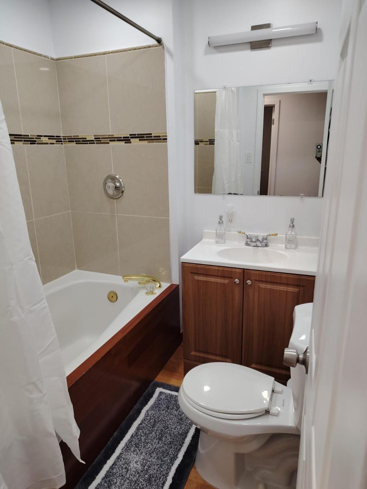 With Garden 3br Perfect Family & Groups * Denver